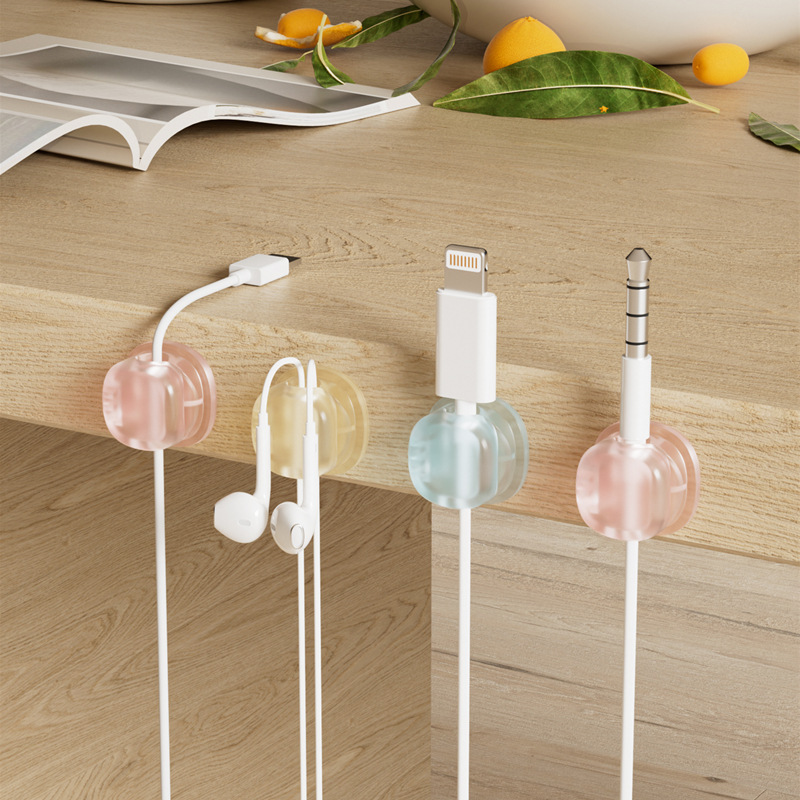 3 منظمات كابلات مغناطيسية شفاف - مراجعة Desk Cable Clip وسعره