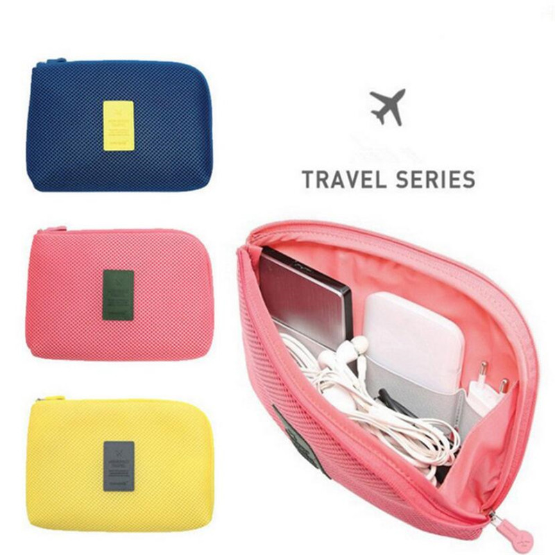 إكسسوارات السفر حقيبة كابل الم - مراجعة Tech Accessories Organizer وسعره