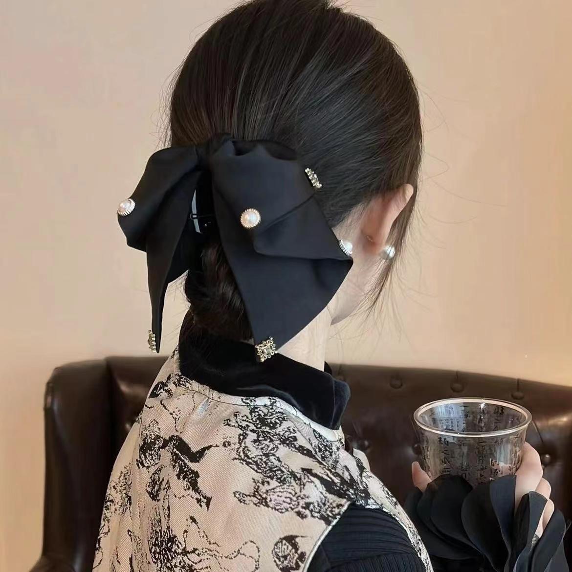 مشبك فيونكة حريري عالي الجودة  - مراجعة Hi Tech Accessories وسعره