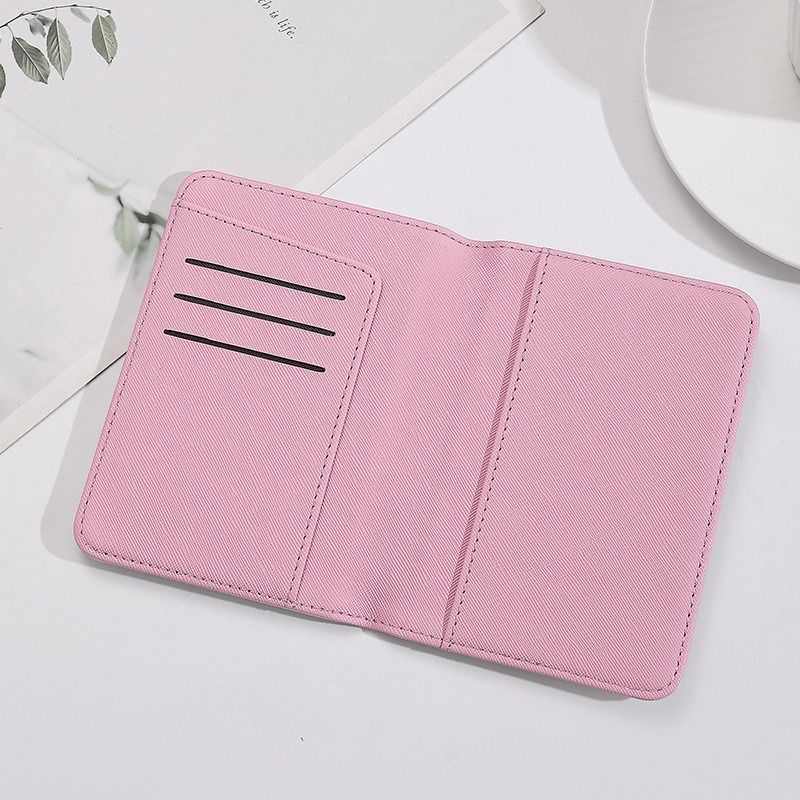 غطاء جواز سفر نسائي من Hello K - مراجعة Tech Accessories For Travel وسعره